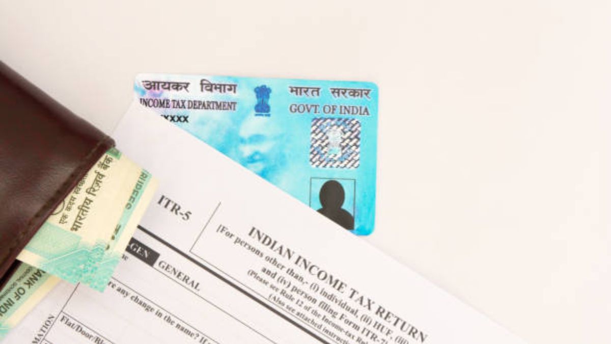 income-tax-department-sends-intimation-notices-to-22000-taxpayers-over-mismatch-of-itrs